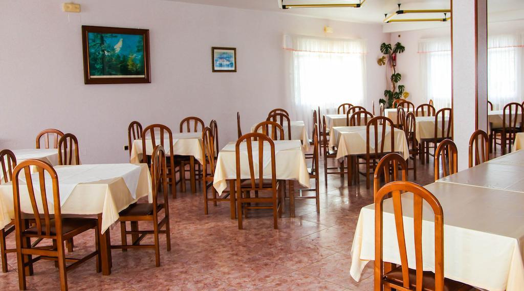 Los Dos Alemanes Melide Extérieur photo