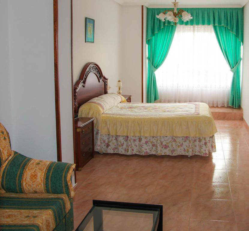 Los Dos Alemanes Melide Chambre photo